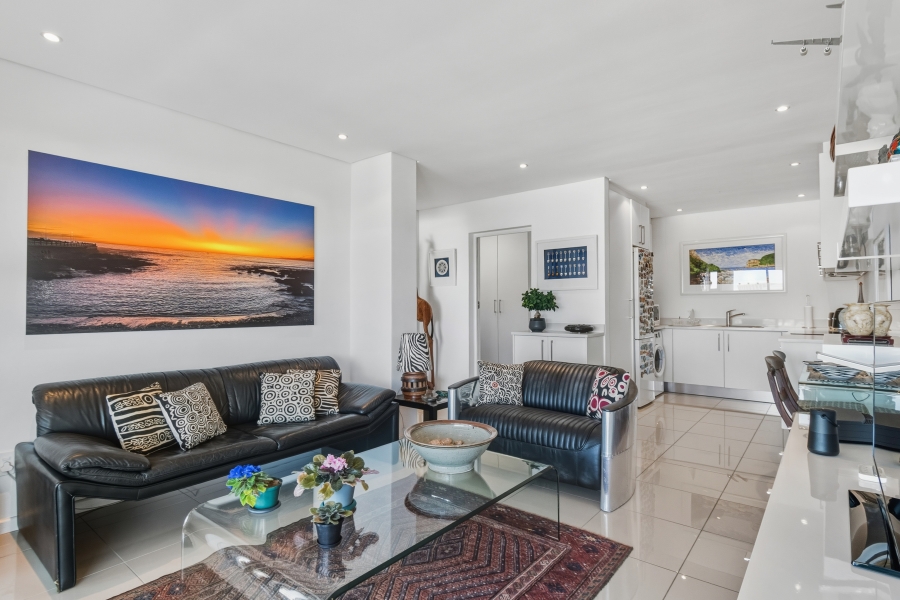 2 Bedroom Property for Sale in Three Anchor Bay Western Cape